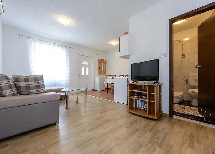 Apartments Aida