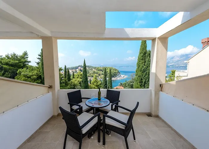Apartments Aida